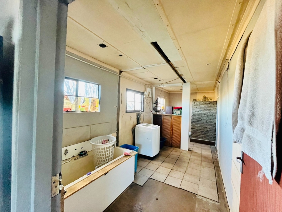 4 Bedroom Property for Sale in Roodewal Free State